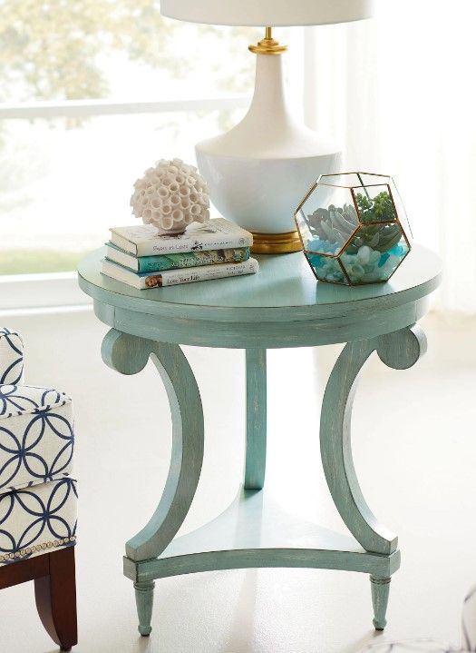 Fairfield® Living Room Accent Table 1