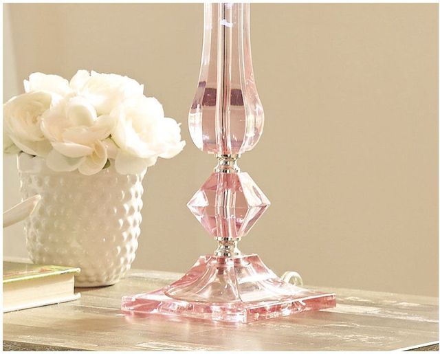 Ashley® Auren Acrylic Table Lamp 1