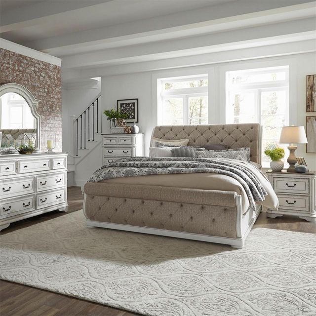 Liberty Furniture Magnolia Manor 5-Piece Antique White Queen Sleigh Bedroom Set 0