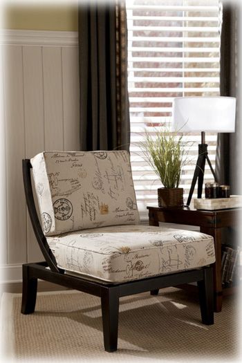 Signature Design by Ashley® Kinning Multi Showood Accent Chair