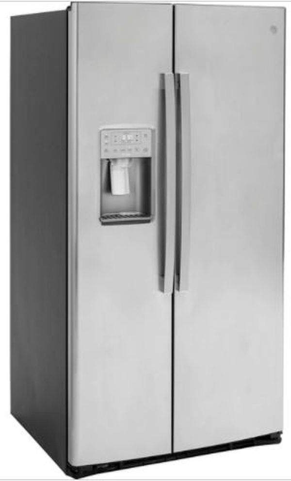 GE Profile™ 25.3 Cu. Ft. Stainless Steel Side-by-Side Refrigerator (S/D) 3