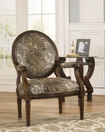 Signature Design by Ashley® Showood Accent Chair