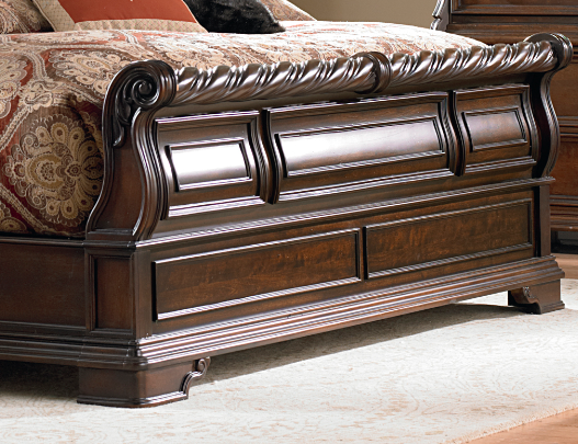Liberty Arbor Place King Sleigh Footboard