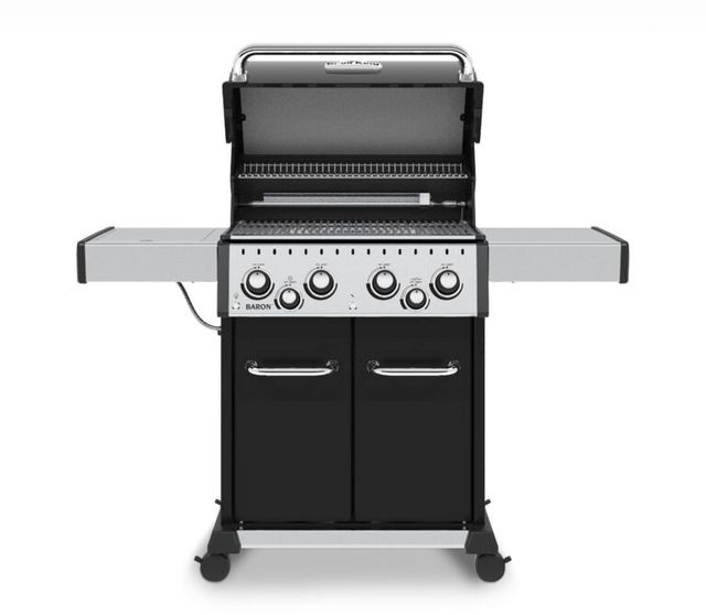 Broil King® Baron™ 490 PRO Freestanding Natural Gas Grill 1