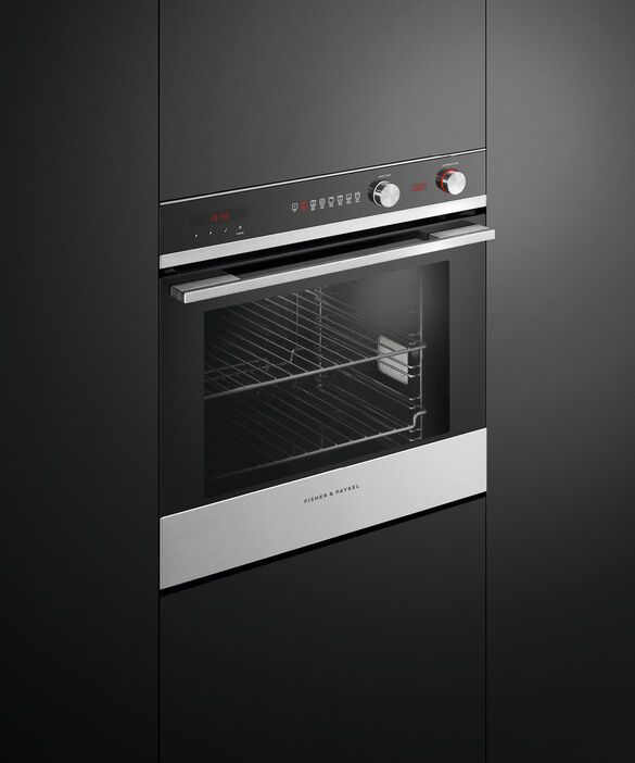 Fisher & Paykel Series 5 24" Black Wall Oven 1