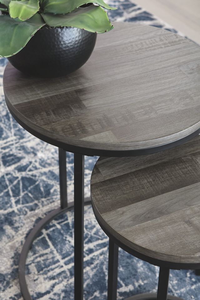 Tables d'appoint ronde Briarsboro, noir, Signature Design by Ashley® 5