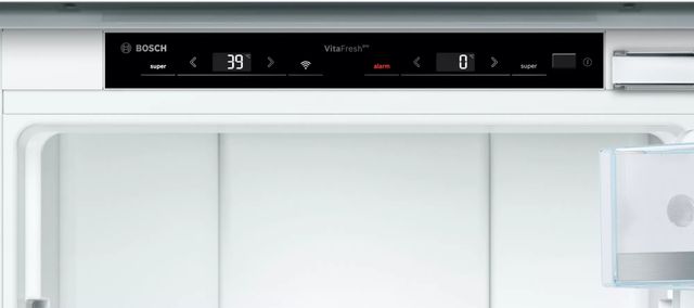 Bosch 800 Series 8.3 Cu. Ft. Custom Panel Built In Bottom Freezer Refrigerator 4