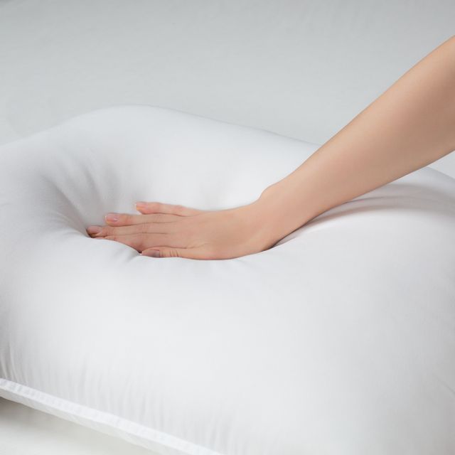 Protect-A-Bed® Therm-A-Sleep® White Cool Adjustable Queen Pillow System 5