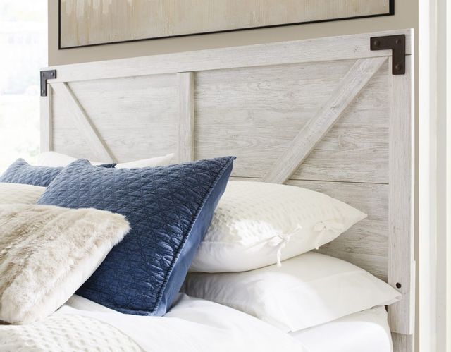 Signature Design by Ashley® Shawburn White Charcoal Gray Full Platform Bed-2
