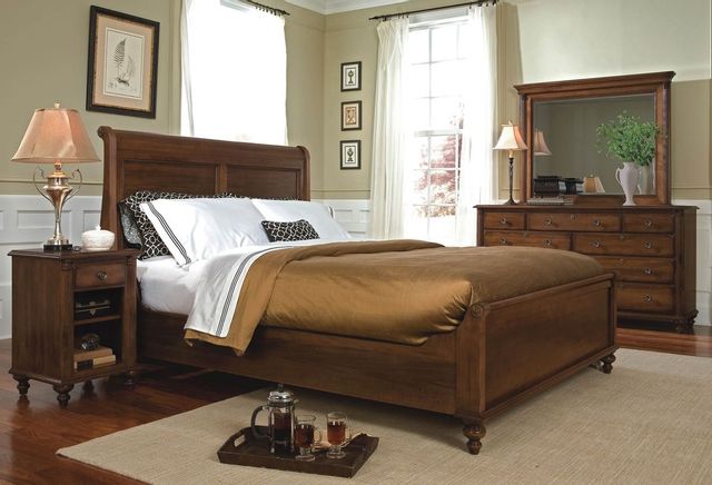Durham Furniture Savile Row Barley King Sleigh Bed With Low Footboard 2