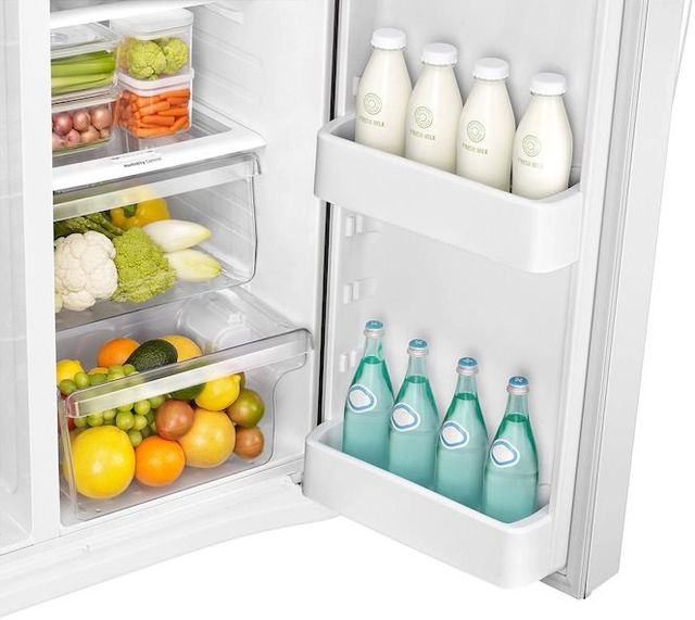 Samsung 24.52 Cu. Ft. White Side-By-Side Refrigerator 2