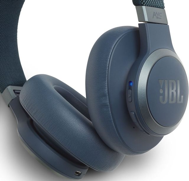 JBL Live 650BT Black Over-Ear Noise Cancelling Headphones 16