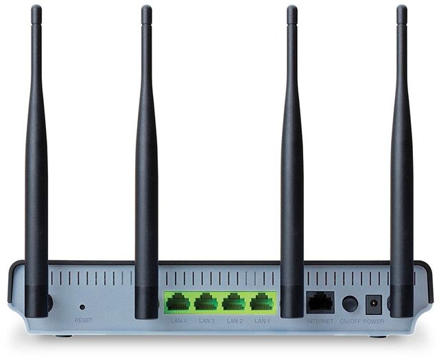 Luxul™ Epic 3 Dual Band Wireless AC3100 Gigabit Router 3