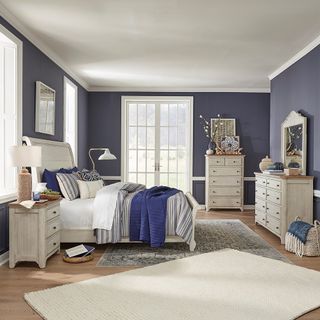 Liberty Furniture Farmhouse Reimagined 5-Piece Antique White Queen Bedroom Set
