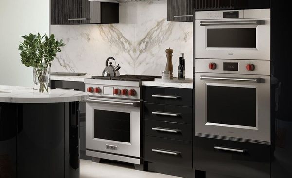 kitchen featuring Wolf 30" Natural Gas Stainless Steel Freestanding Dual Fuel Range