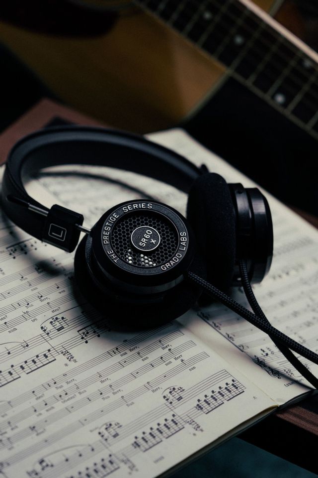 Grado Prestige Series Black Wired On-Ear Headphones 3
