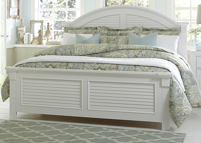 Liberty Furniture Summer House l Bedroom King Panel Bed, Dresser and Mirror Collection 1