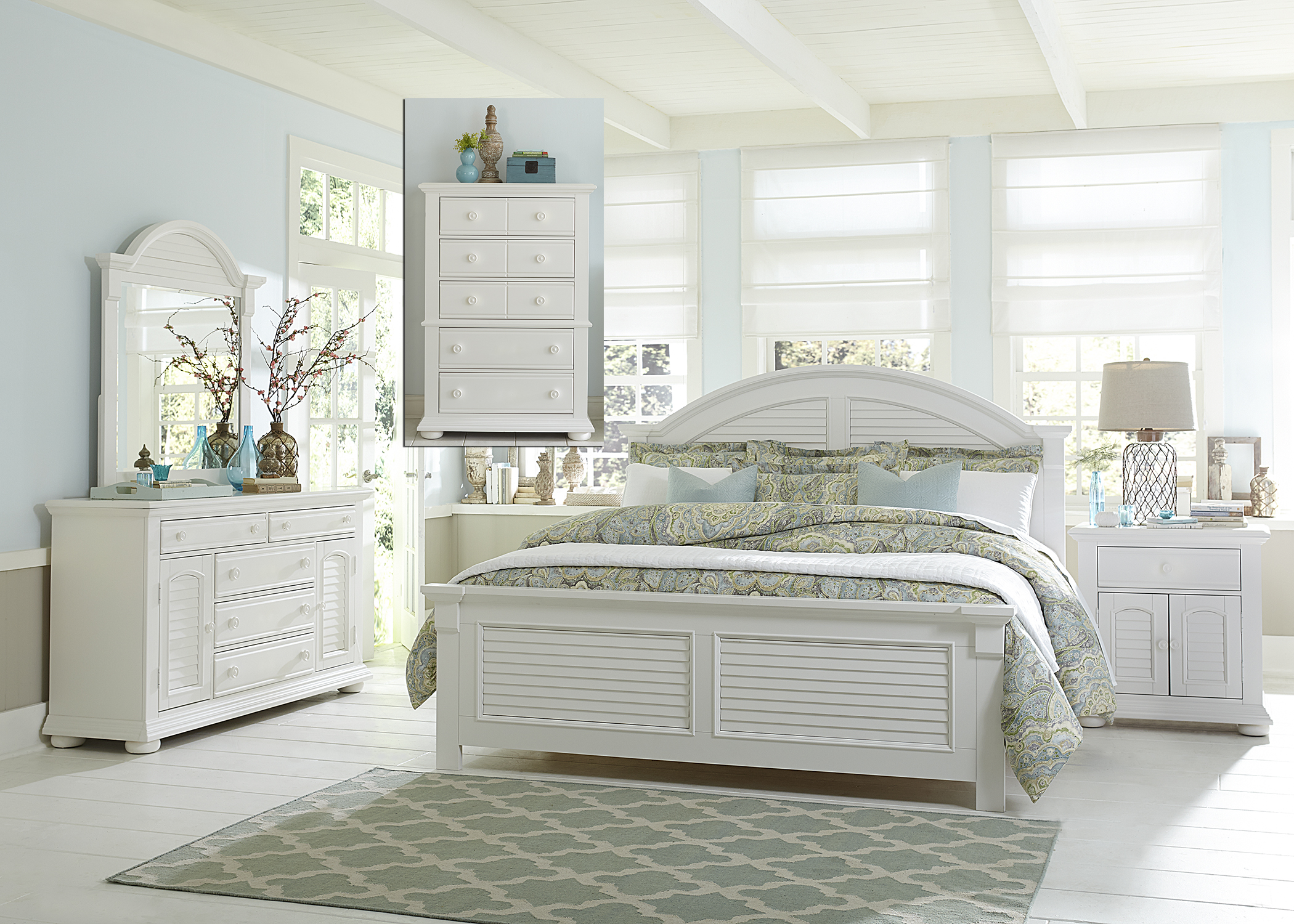 Liberty Furniture Summer House l 5 Piece Oyster White  Bedroom Queen Panel Bedroom Set
