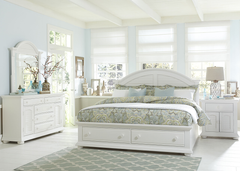 Liberty Furniture Summer House l 4 Piece Oyster White Queen Storage Bedroom Set