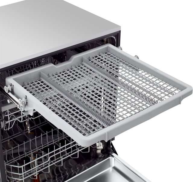 LG 24” Black Stainless Steel Built In Dishwasher 3