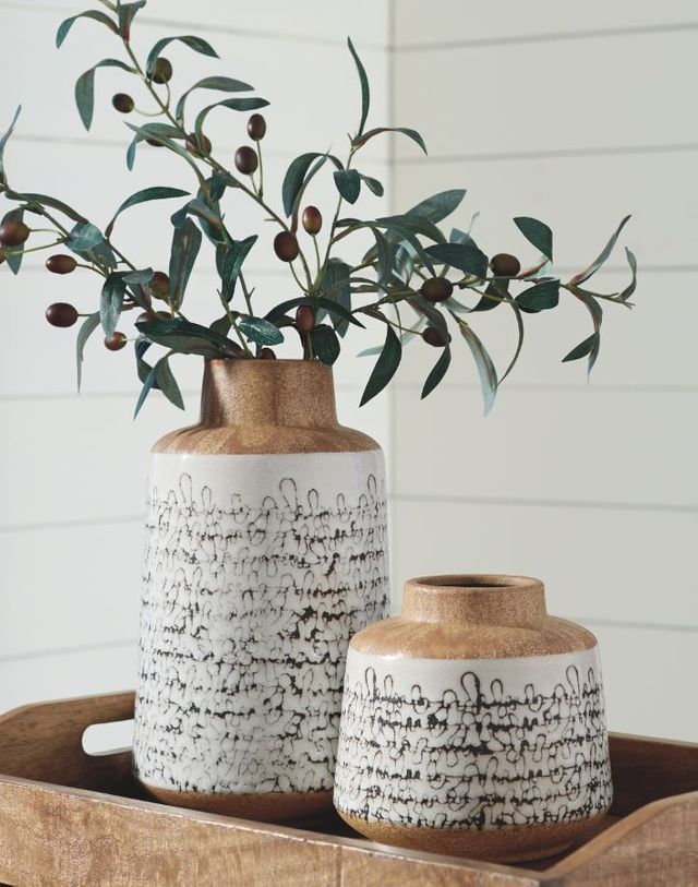 Signature Design by Ashley® Meghan Tan/Black Vase Set-1