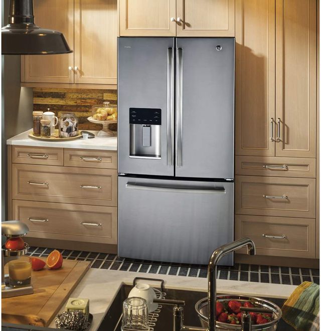 Réfrigérateur à portes françaises à profondeur de comptoir de 33 po GE Profile™ de 17,5 pi³ - Acier inoxydable 6