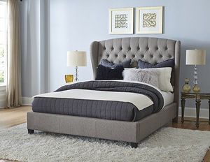 Hillsdale Furniture Bromley Gray Queen Headboard and Footbaord Set