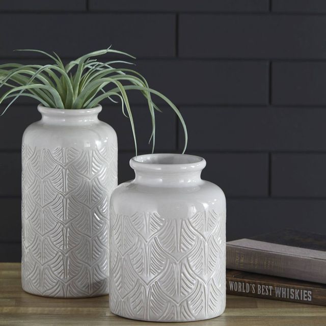 Signature Design by Ashley® Edwinna Set of 2 Gray Vases-2