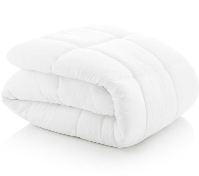 Malouf® Woven™ White Twin Down Alternative Microfiber Comforter 0
