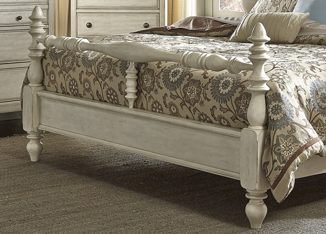 Liberty High Country Queen Poster Footboard