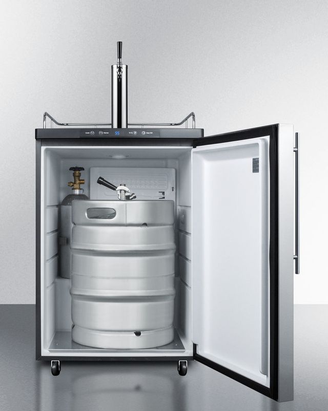 Summit® Commercial Series 5.6 Cu. Ft. Stainless Steel Beer Cooler/Kegerator 2