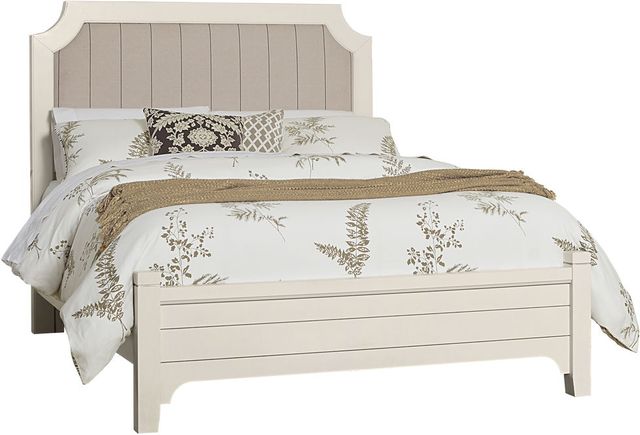 Vaughan-Bassett Bungalow Lattice Full Upholstered Bed 0