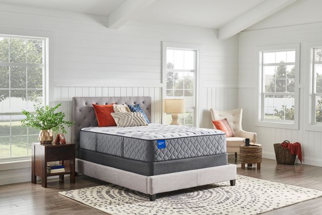 Carrington Chase by Sealy® Stoneleigh Hybrid Firm Queen Mattress 55