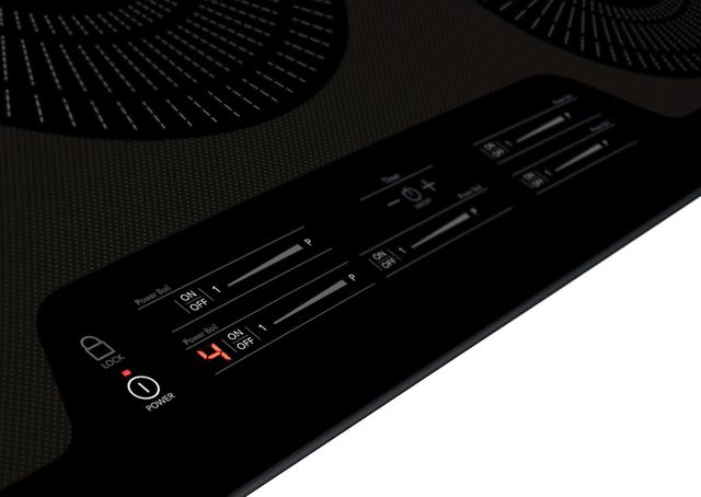 Frigidaire Gallery® 36" Black Induction Cooktop 4