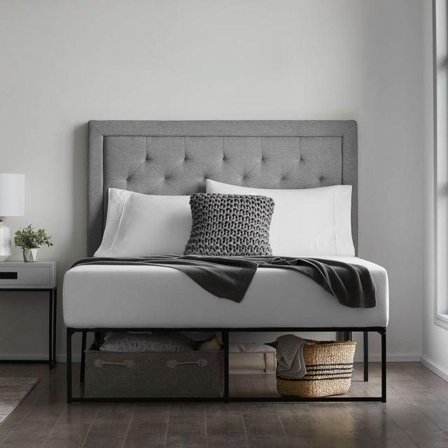 Weekender® Modern Platform Queen Bed Frame 19