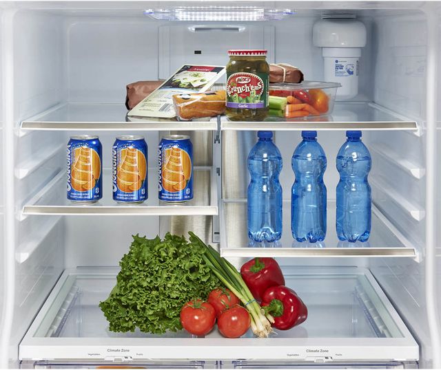 Réfrigérateur à portes françaises de 33 po GE Profile® de 24,8 pi³ - Acier inoxydable 16