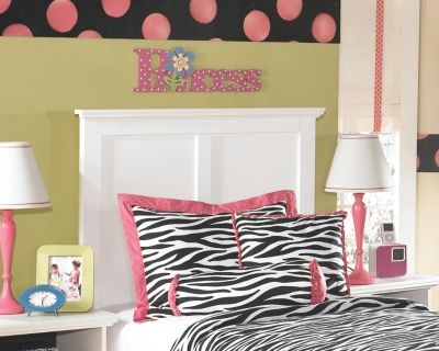 Signature Design by Ashley® Bostwick Shoals White Youth Twin Panel Headboard 3
