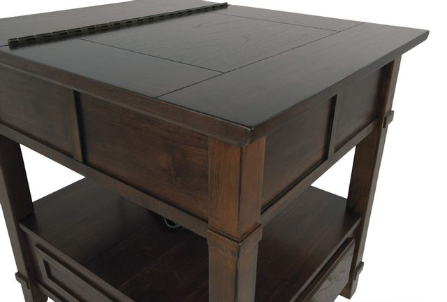 Signature Design by Ashley® Gately Medium Brown End Table 5