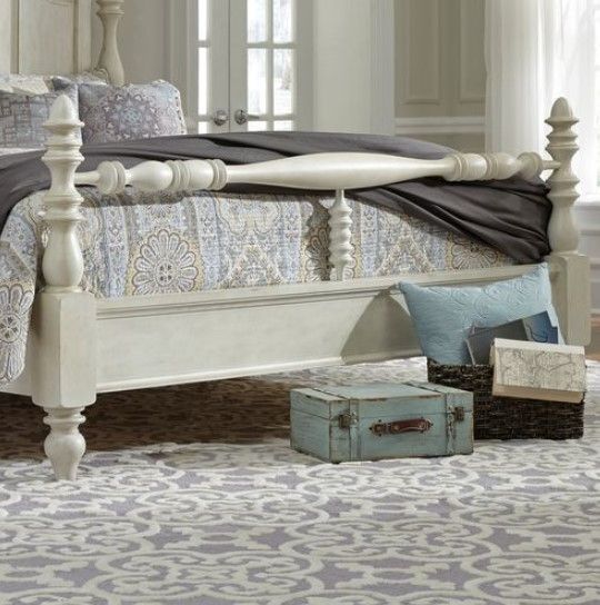 Liberty High Country 3-Piece Antique White Bedroom Set 4