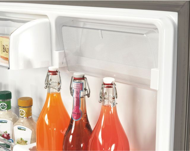 LG 24.1 Cu. Ft. Stainless Steel Bottom Freezer Refrigerator 6