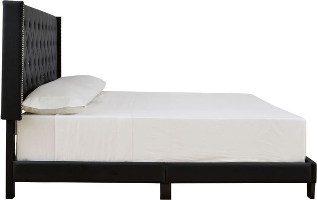 Signature Design by Ashley® Vintasso Black Queen Upholstered Panel Bed-2