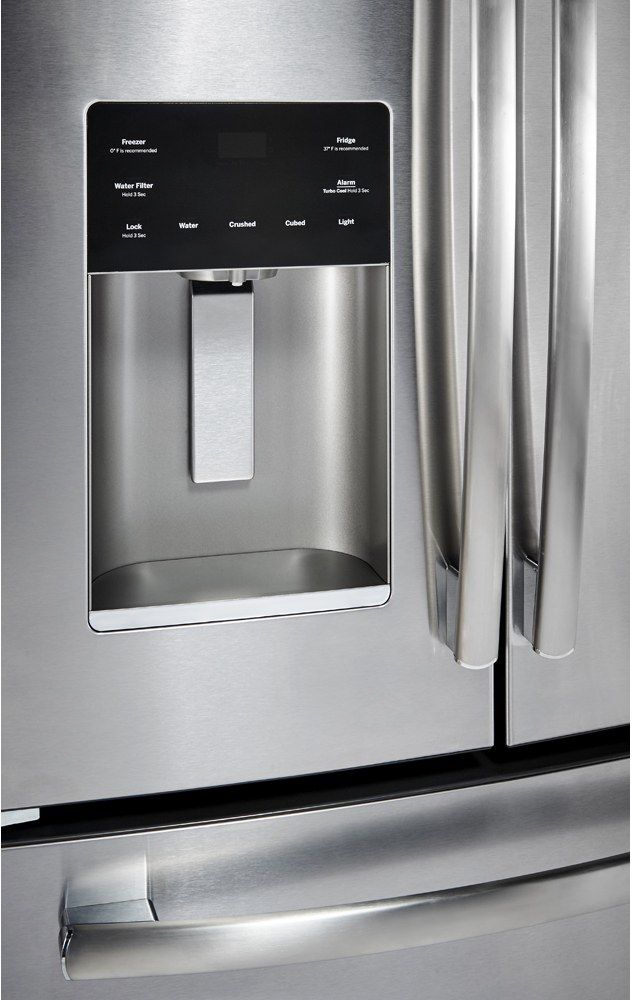 Réfrigérateur à portes françaises à profondeur de comptoir de 33 po GE Profile™ de 17,5 pi³ - Acier inoxydable 18
