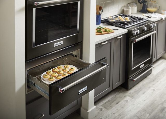 KitchenAid® 30" PrintShield™ Black Stainless Slow Cook Warming Drawer 4