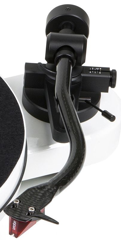 Pro-Ject RPM Line White Manual Turntable 1