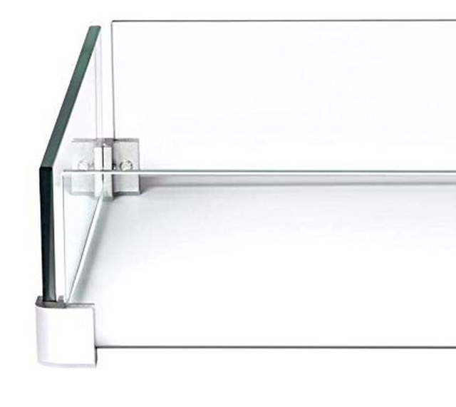 Déflecteur en verre pour foyer extérieur linéaire au Napoleon® Patioflame 2