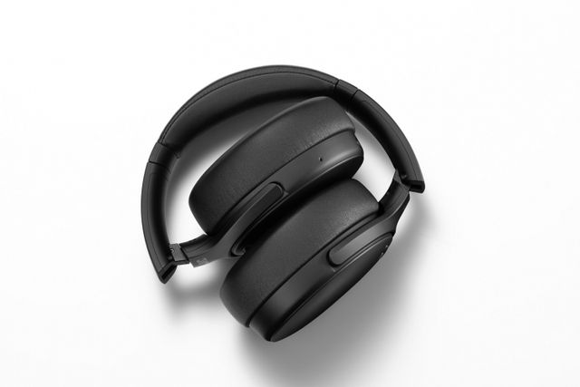 JVC Black Wireless On-Ear Noise Cancelling Headphone 6