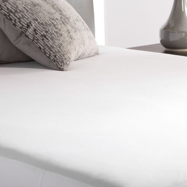 Weekender® Hotel-Grade White Full XL Mattress Encasement 2