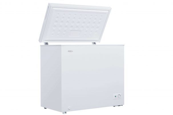 Danby® Diplomat® 7.0 Cu. Ft. White Chest Freezer 11