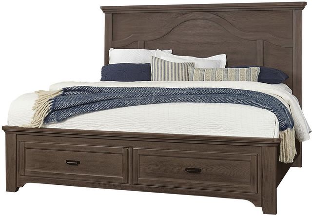 Vaughan-Bassett Bungalow Folkstone King Mantel Bed with Footboard Storage