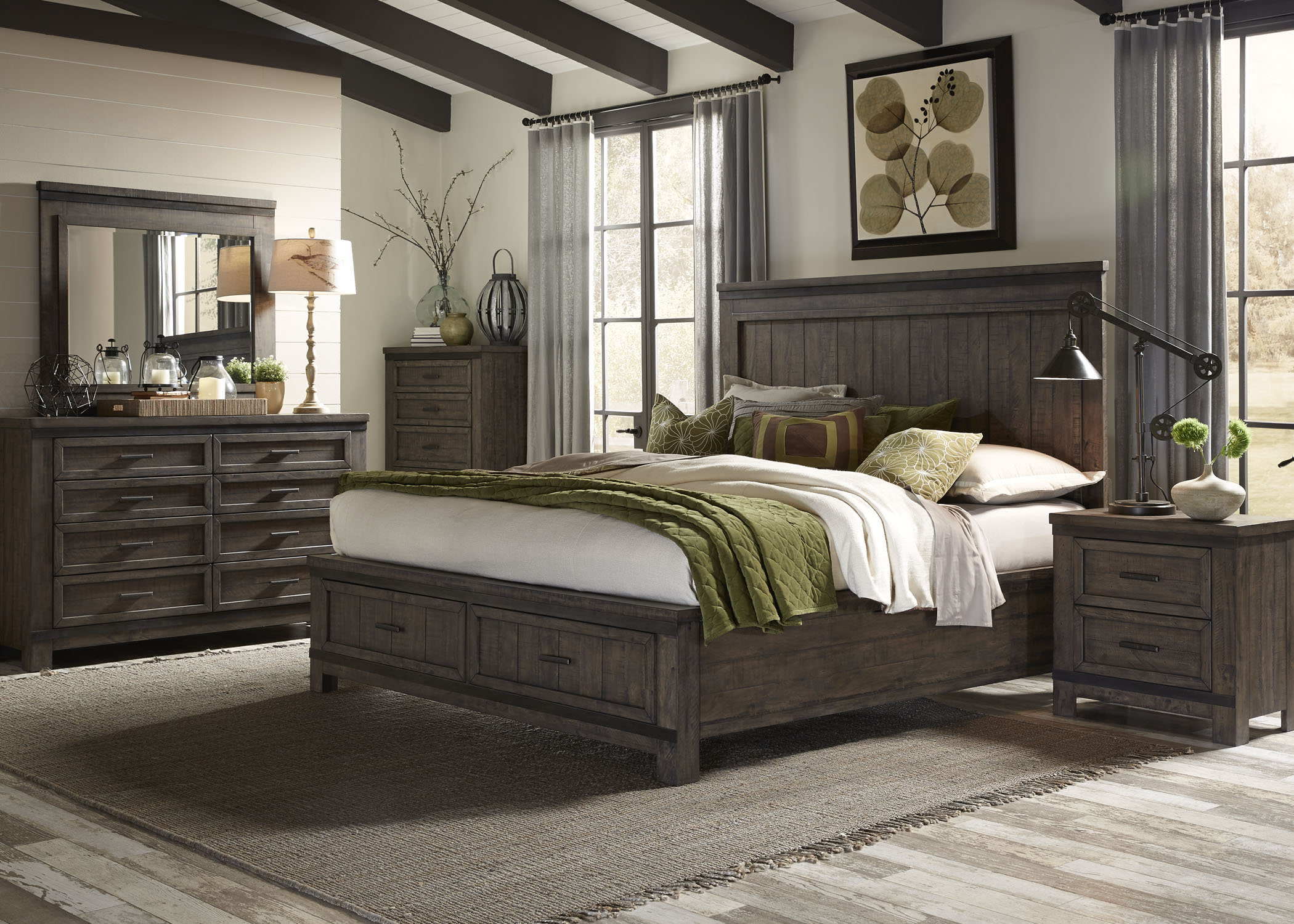 Liberty Furniture Thornwood Hills 5-Piece Rock Beaten Gray Queen Panel Storage Bedroom Set